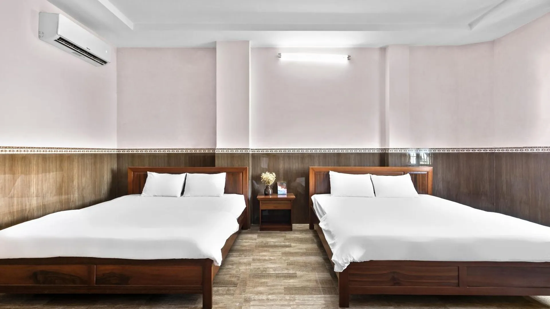 Moc Nhien Hotel Da Nang Vietnam
